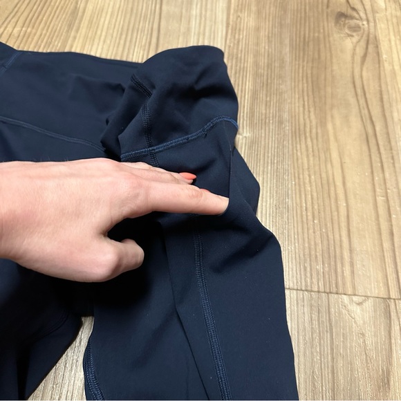 Lululemon cropped leggings - Picture 8 of 8